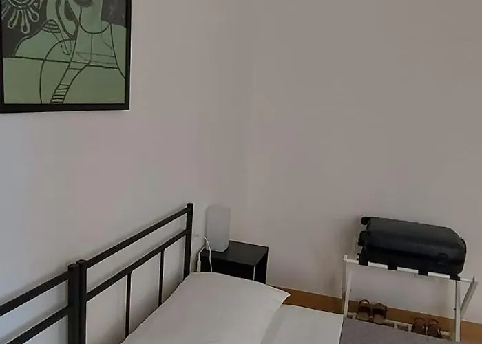 Porticus Apartment